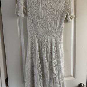 Elegant White Lace Dress